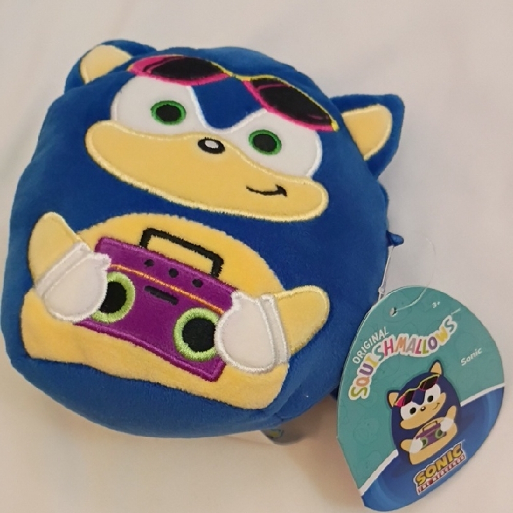 NWT Squishmallow Mini Sonic The Hedgehog Plush